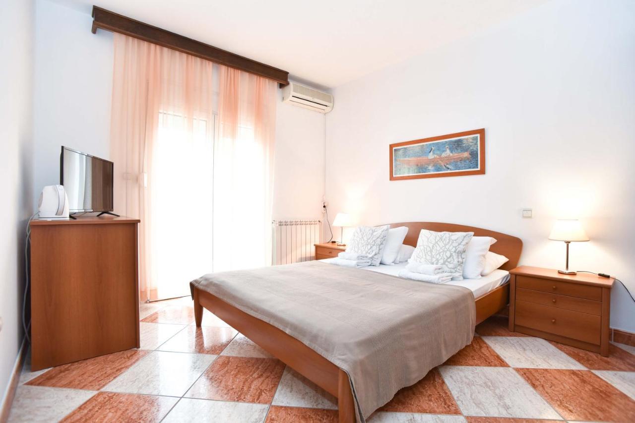 Apartments Adok Budva Exteriör bild