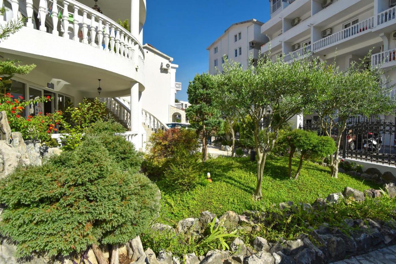 Apartments Adok Budva Exteriör bild
